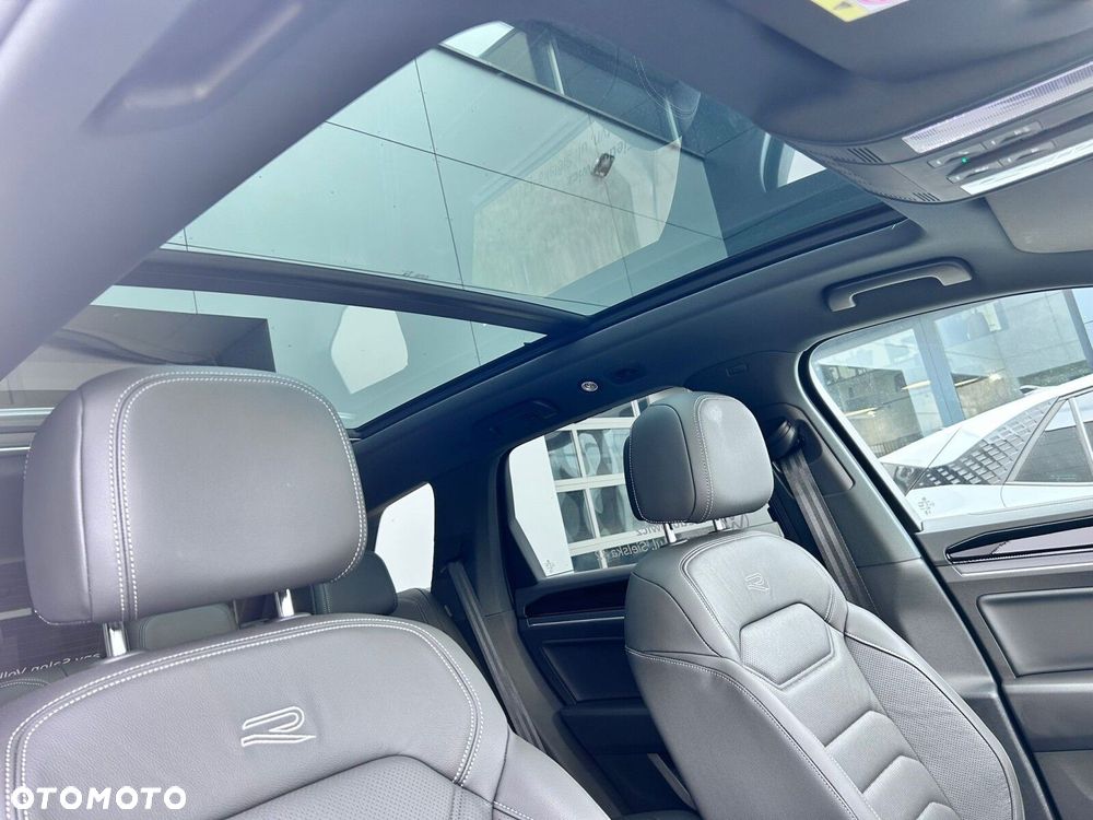 Volkswagen Touareg - 16