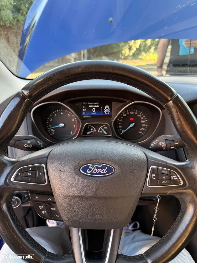 Ford Focus 1.0 EcoBoost 99g S&S Titanium - 7