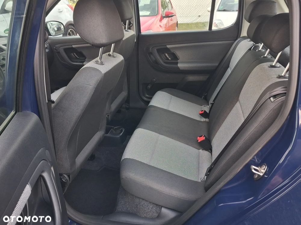 Skoda Fabia 1.2 HTP Active - 8
