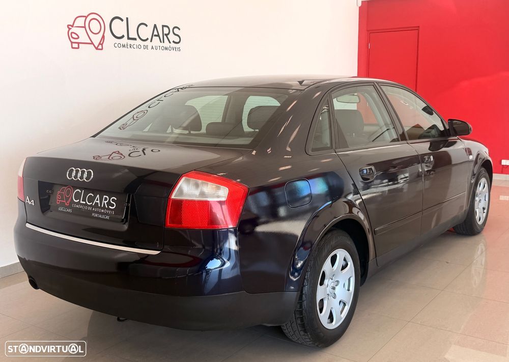Audi A4 1.6 - 3