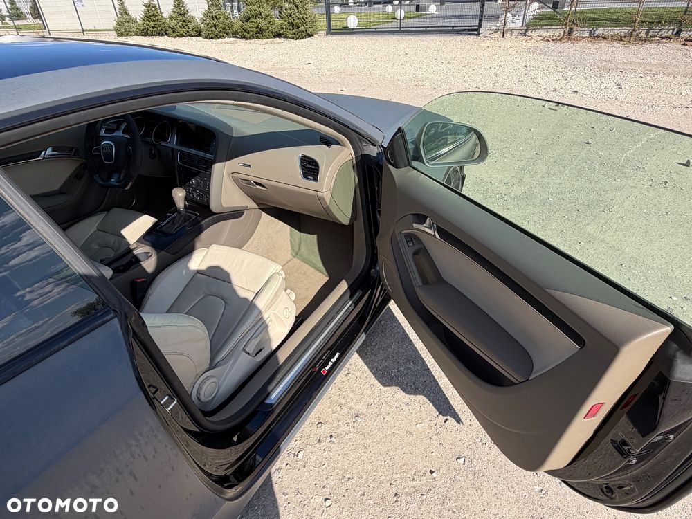 Audi A5 Coupé 2.7 TDI Multitronic - 5