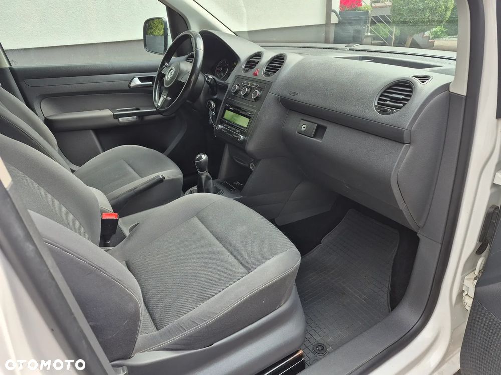 Volkswagen Caddy Trendline Mixt - 16