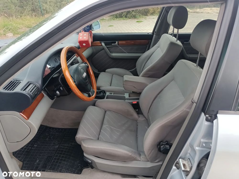 Audi A6 Limousine 2.5 TDI - 6