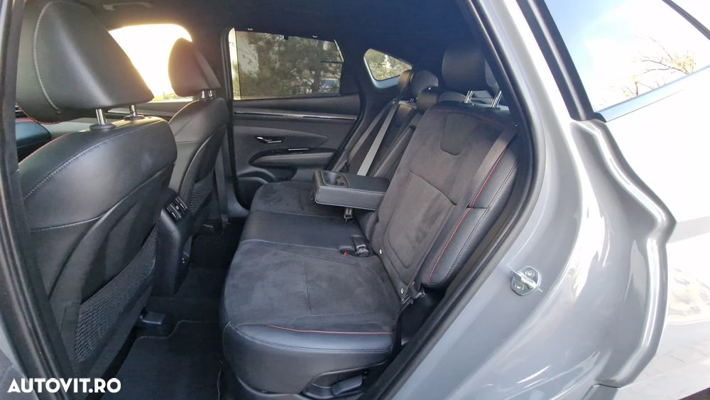 Hyundai Tucson 1.6 T-GDi HEV 2WD N Line - 24