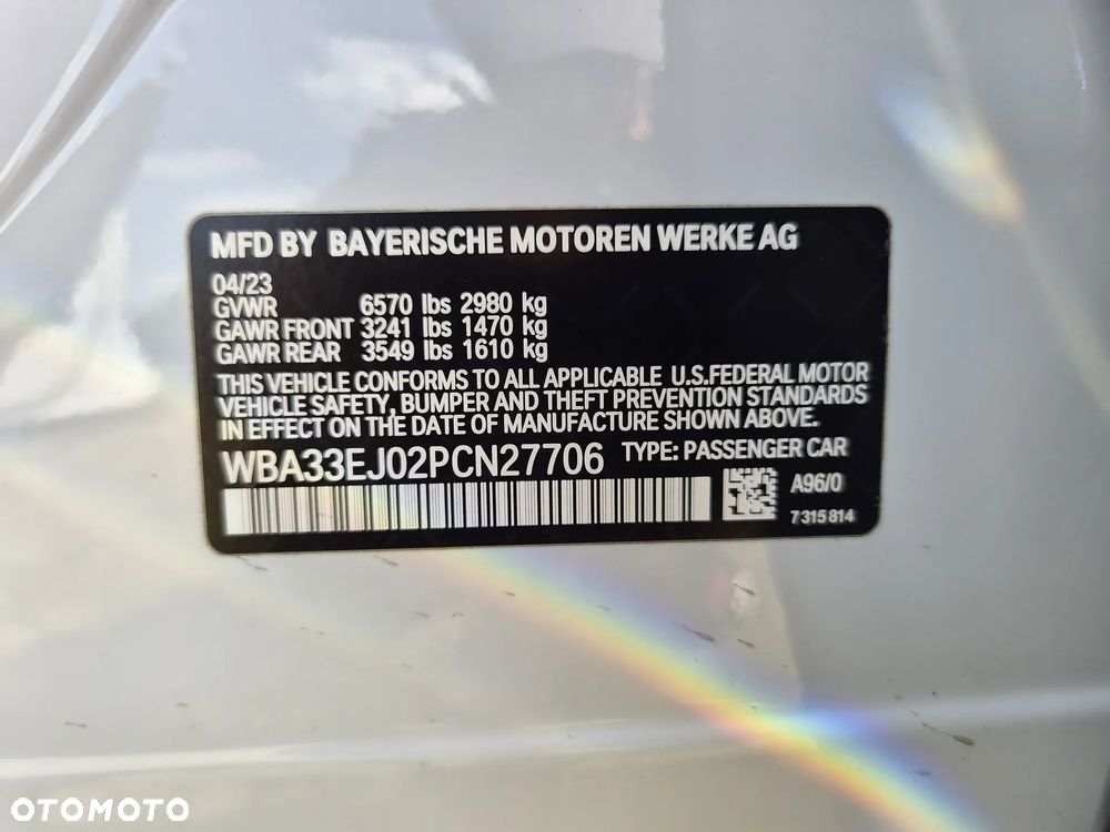 BMW Seria 7 - 26