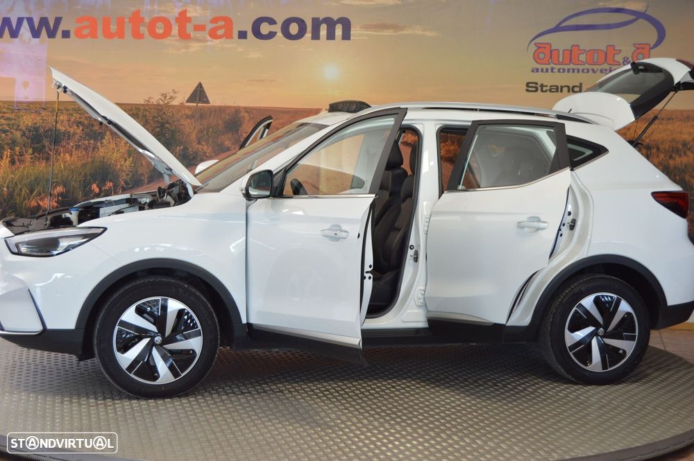 MG ZS EV 72.6 kWh Luxury - 5