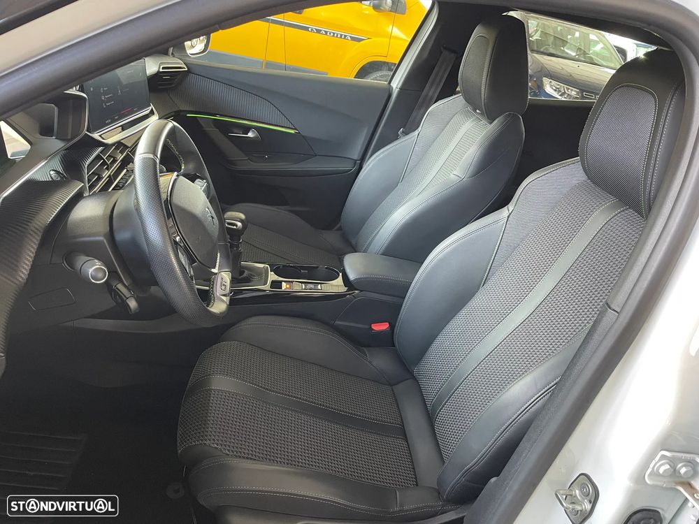 Peugeot 2008 PureTech 130 Stop&Start GT-Line Edition - 14