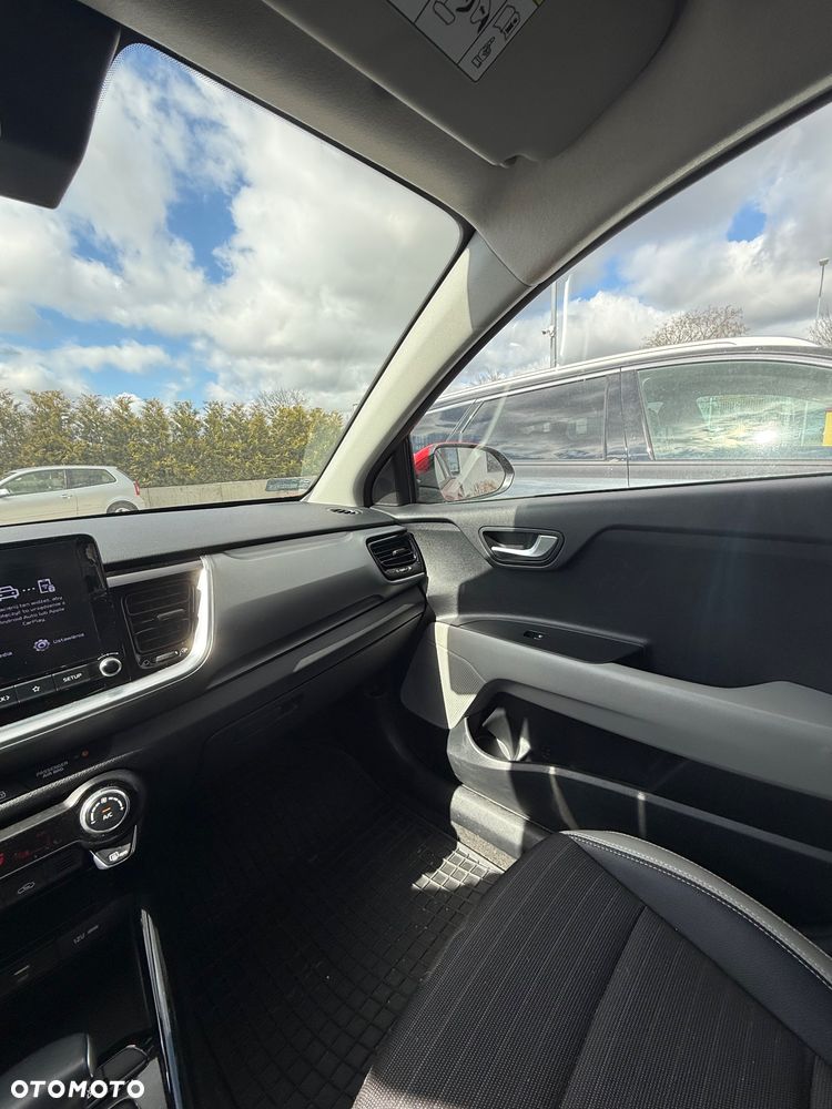 Kia Stonic - 12