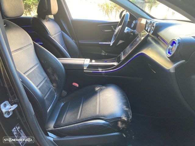 Mercedes-Benz C 300 e T 9G-TRONIC Night Edition - 39