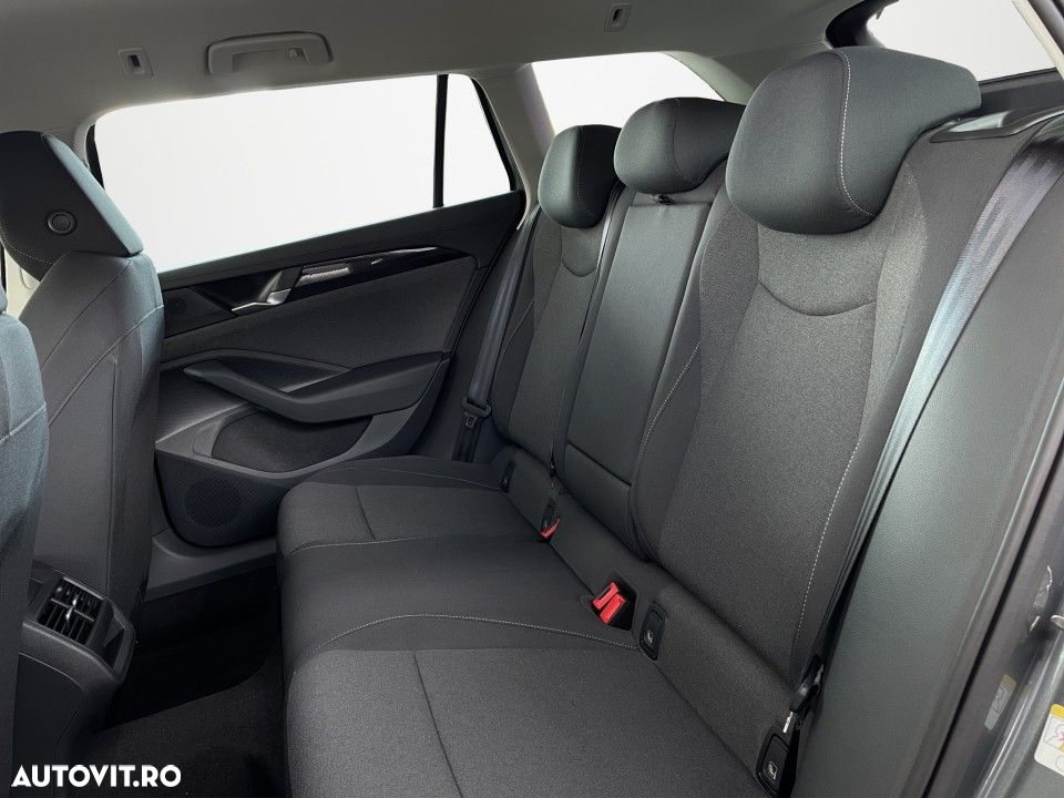 Volkswagen Passat Variant 2.0 TDI DSG Base - 12