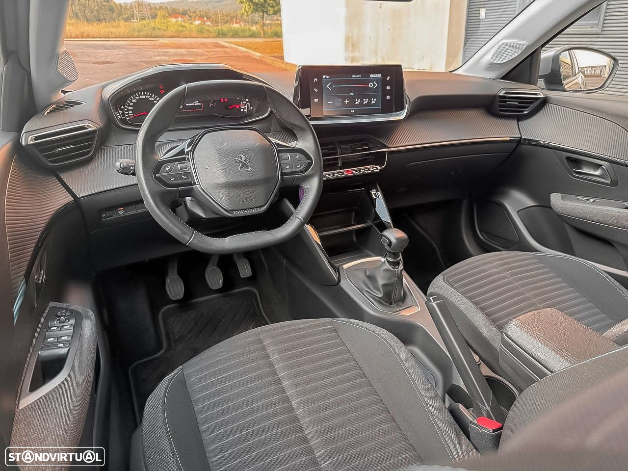 Peugeot 208 PureTech 100 Style - 11