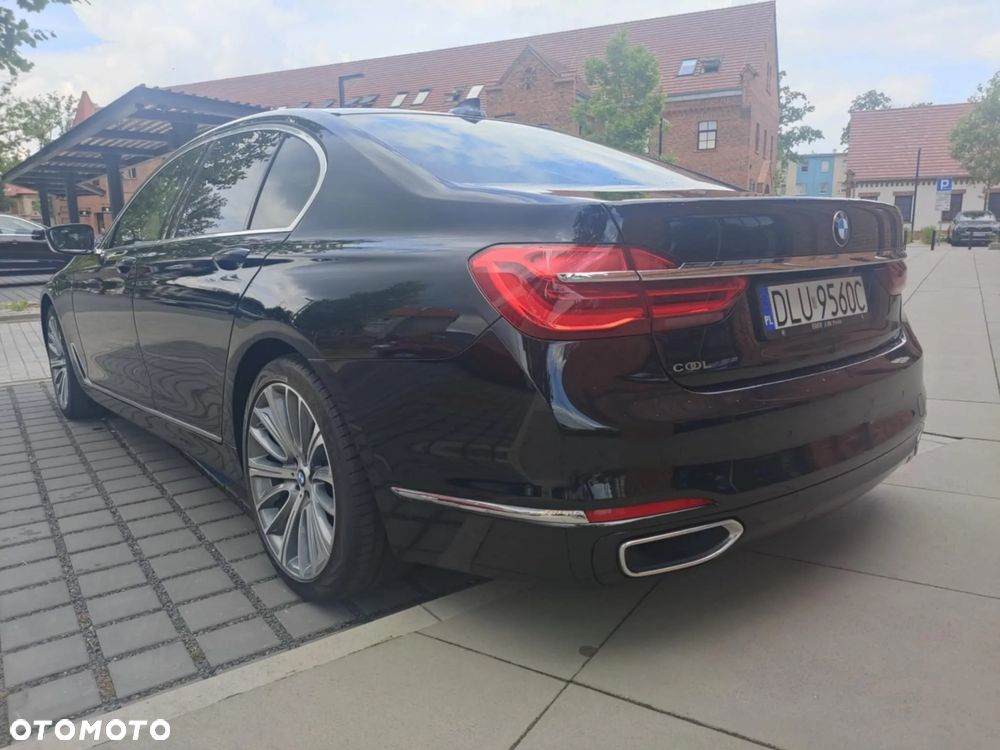 BMW Seria 7 730d xDrive - 13