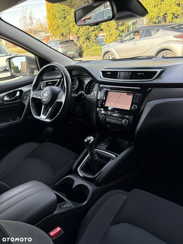 Nissan Qashqai - 10