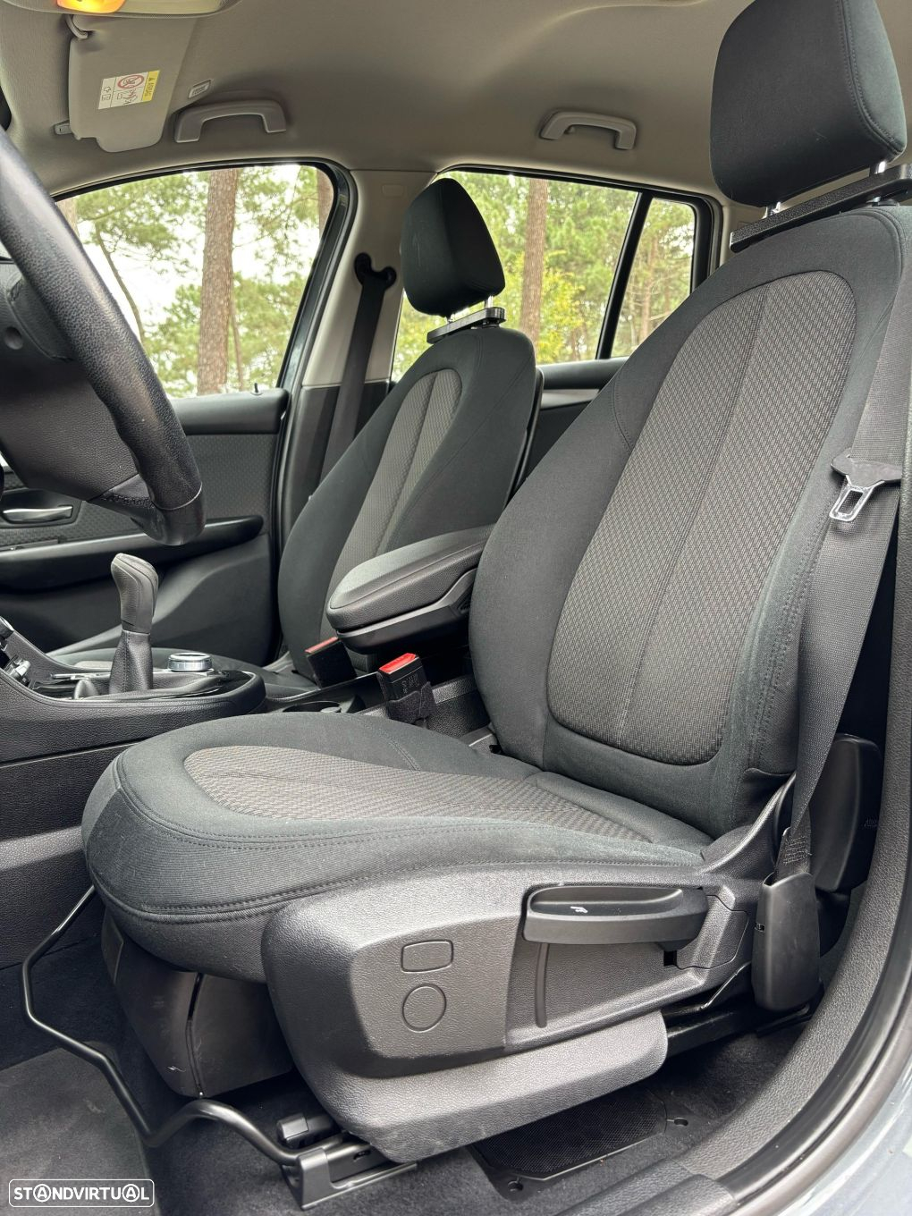 BMW 216 Gran Tourer d - 19