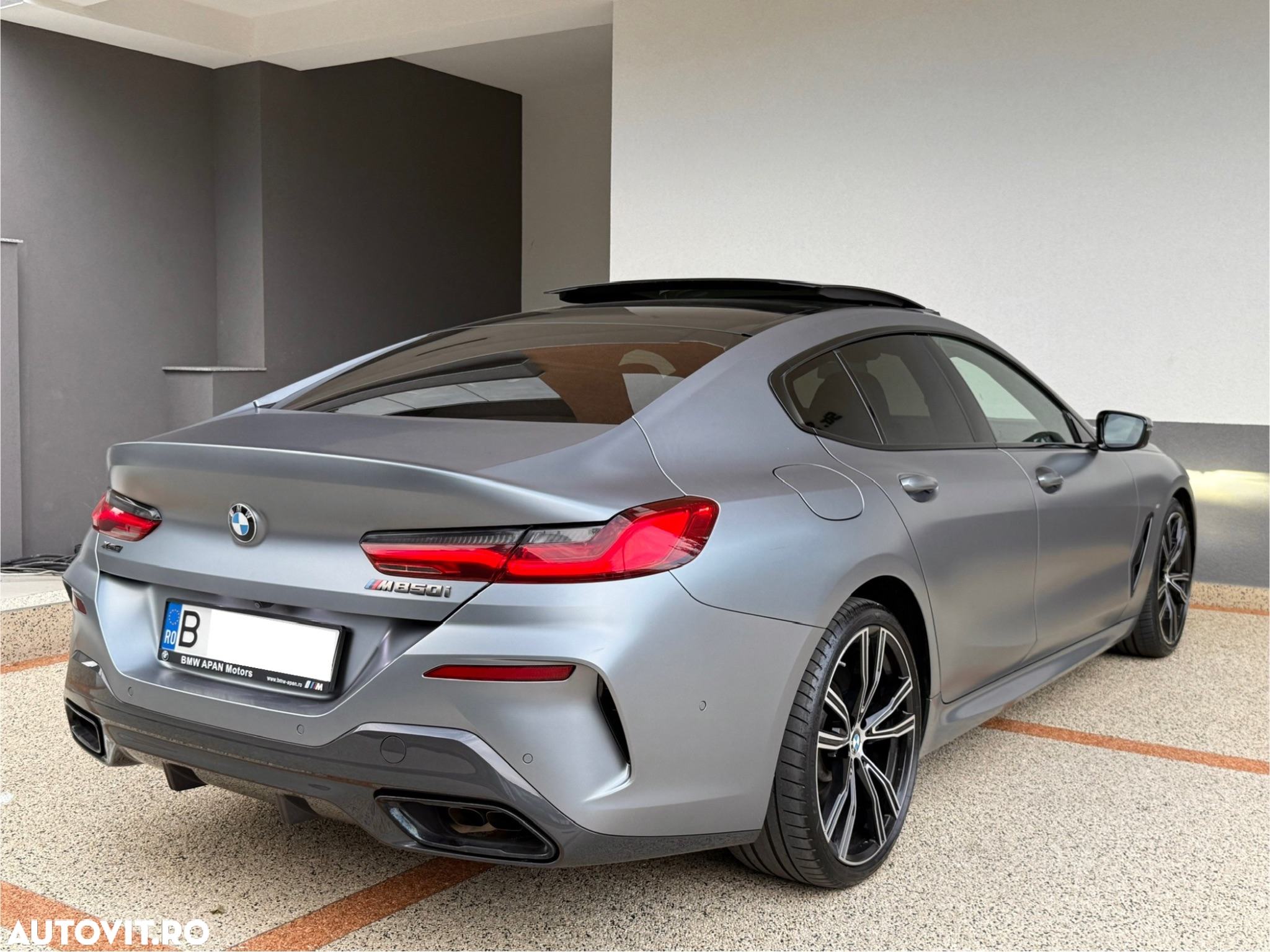 BMW M8 M850i xDrive AT - 4