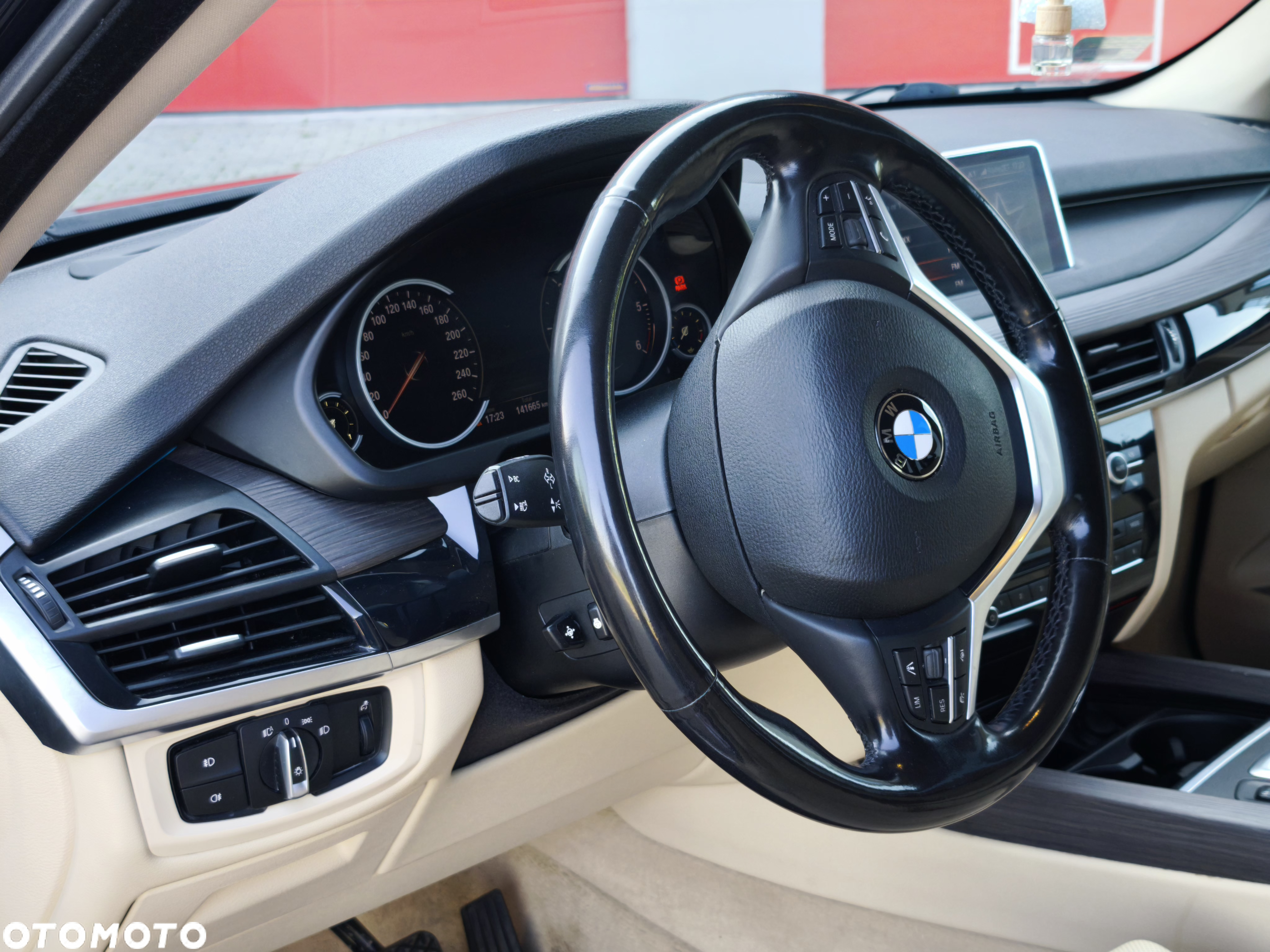 BMW X5 xDrive25d - 13