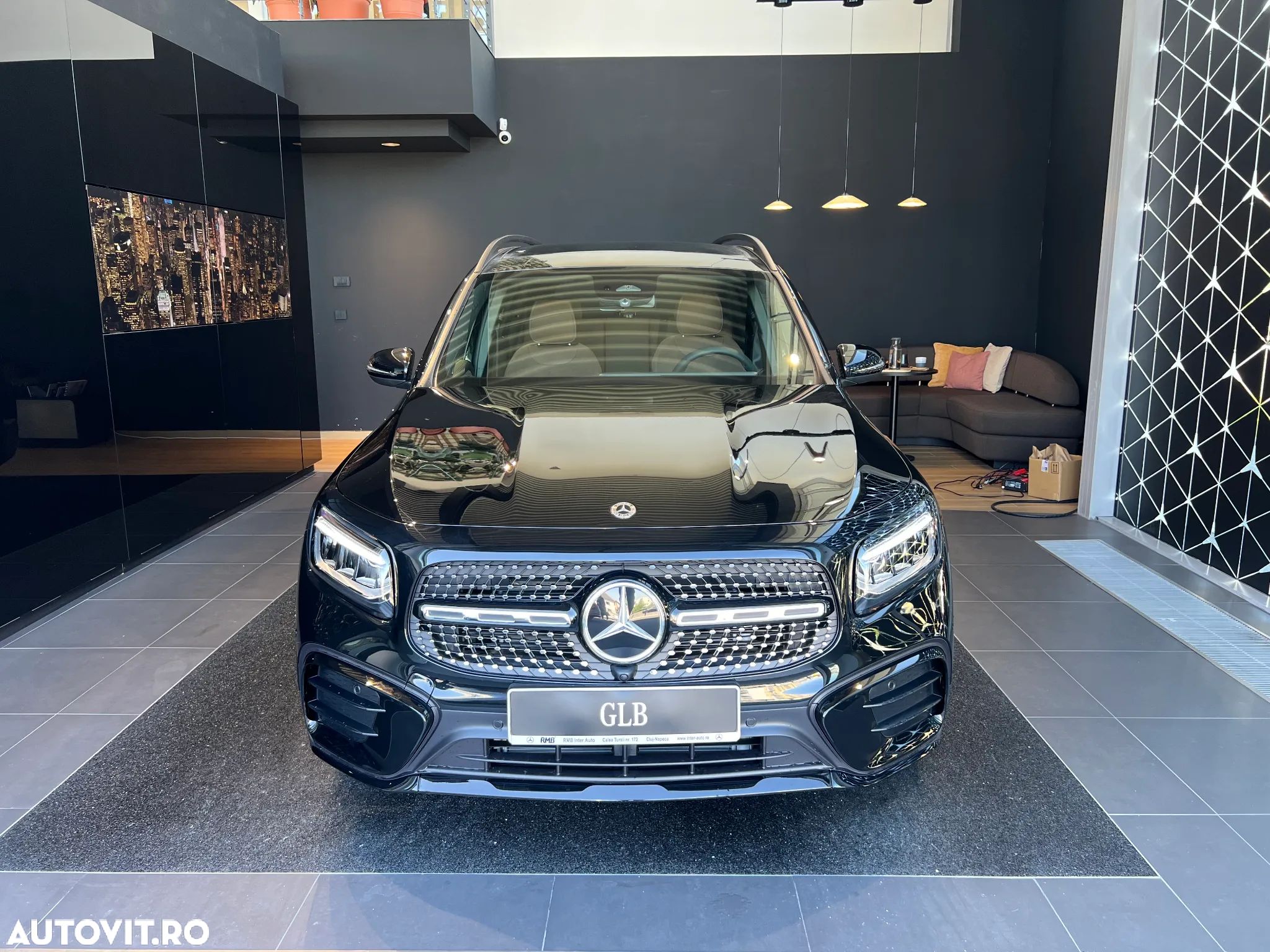 Mercedes-Benz GLB 200 d 4Matic 8G-DCT AMG Line - 1