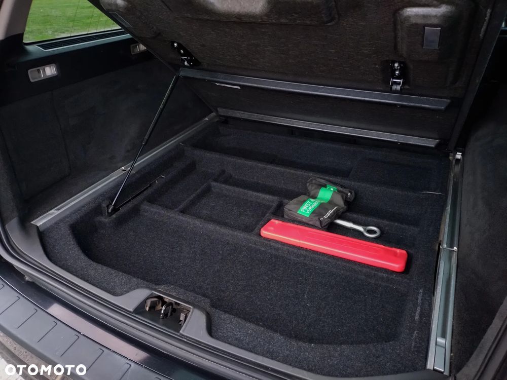 Volvo V70 D3 Summum - 22