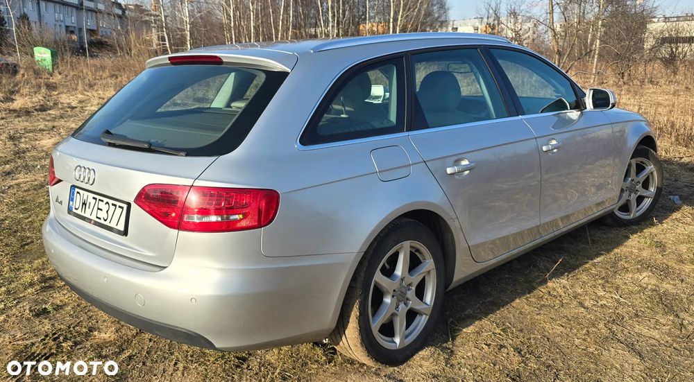 Audi A4 Avant 2.0 TDI DPF - 5