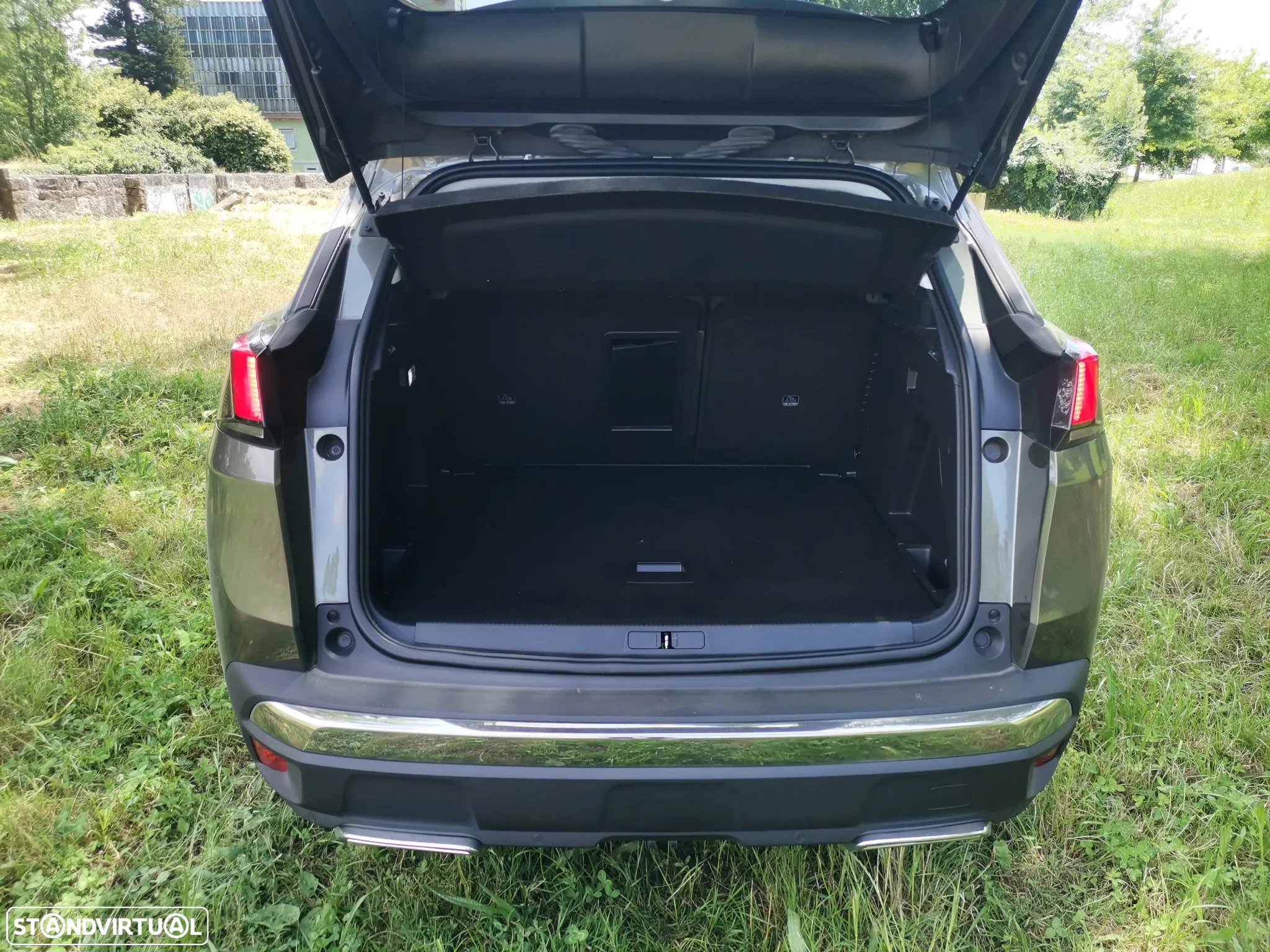 Peugeot 3008 1.6 BlueHDi Allure EAT6 J18 - 25