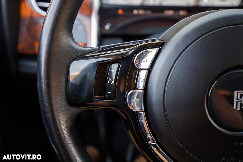 Rolls-Royce Ghost - 26