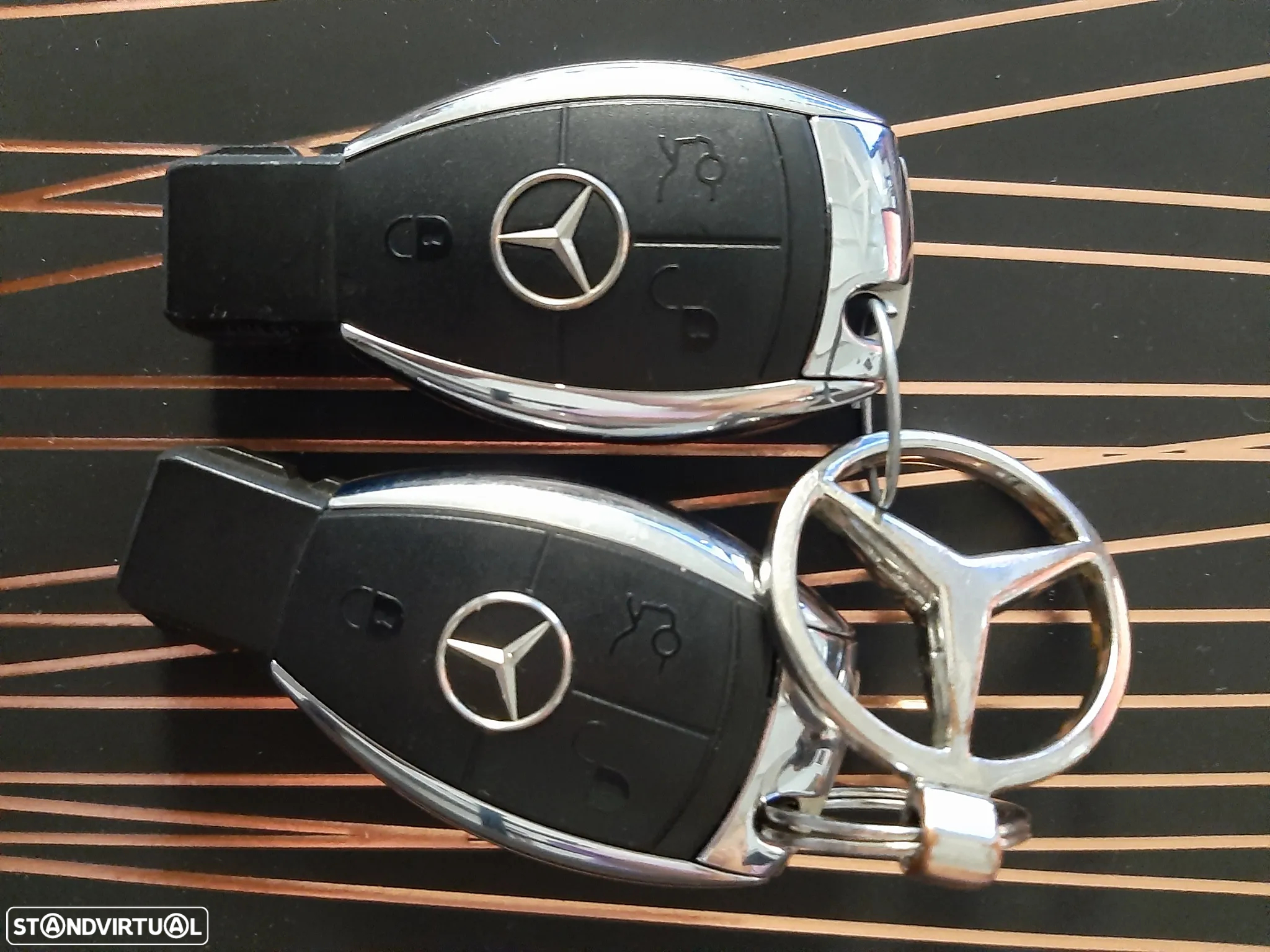 Mercedes-Benz CL 500 4-Matic - 34