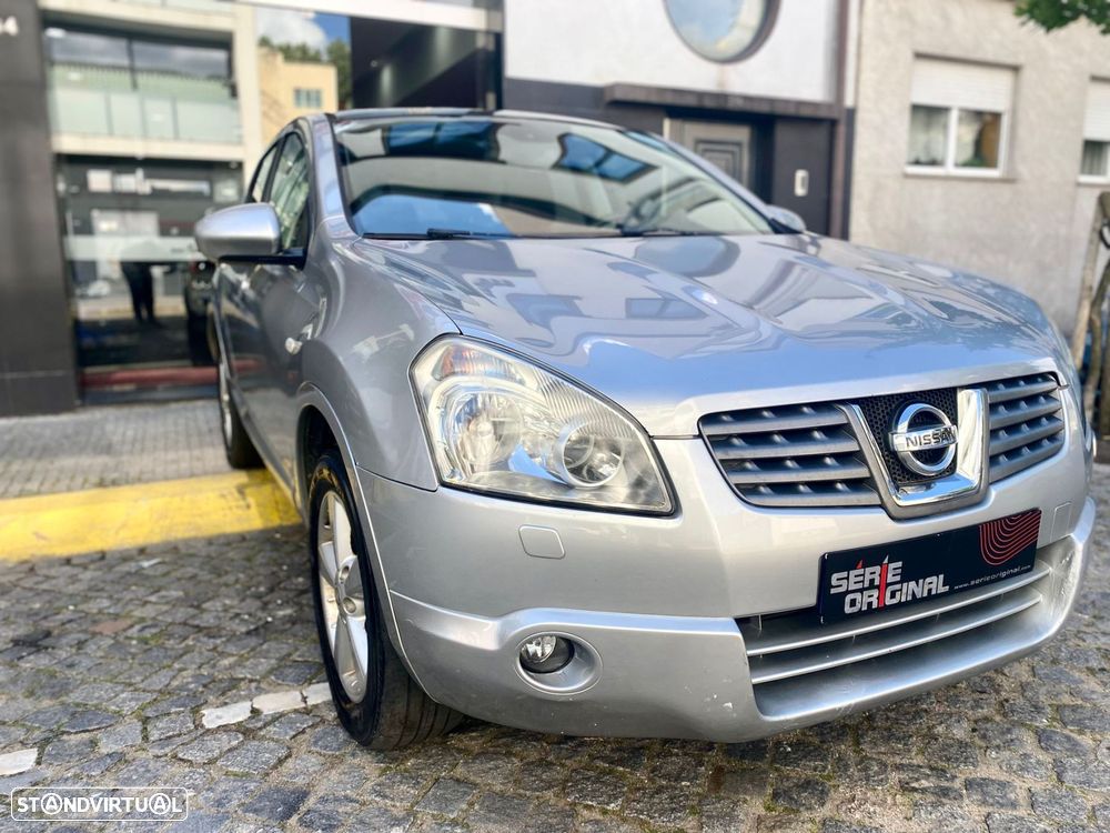 Nissan Qashqai 2.0 dCi Tekna Premium 17 - 4