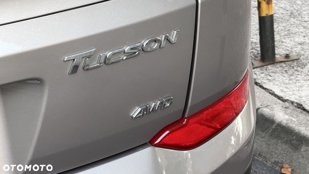 Hyundai Tucson 2.0 CRDI Premium 4WD - 16