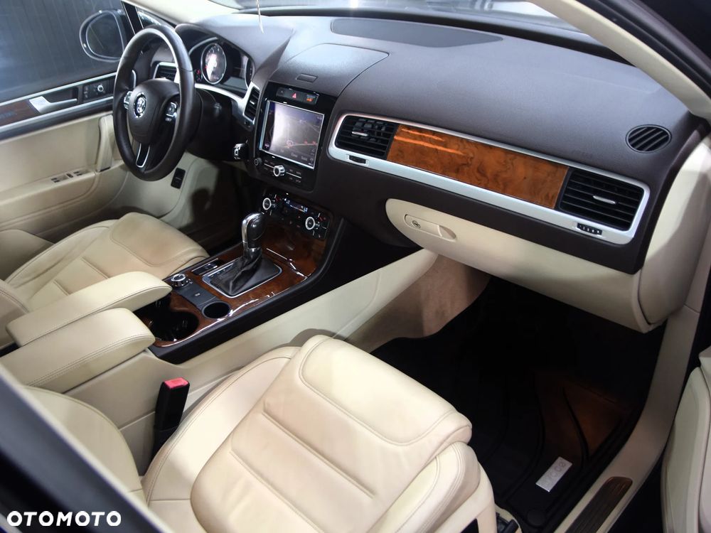 Volkswagen Touareg 3.6 V6 FSI BMT - 6