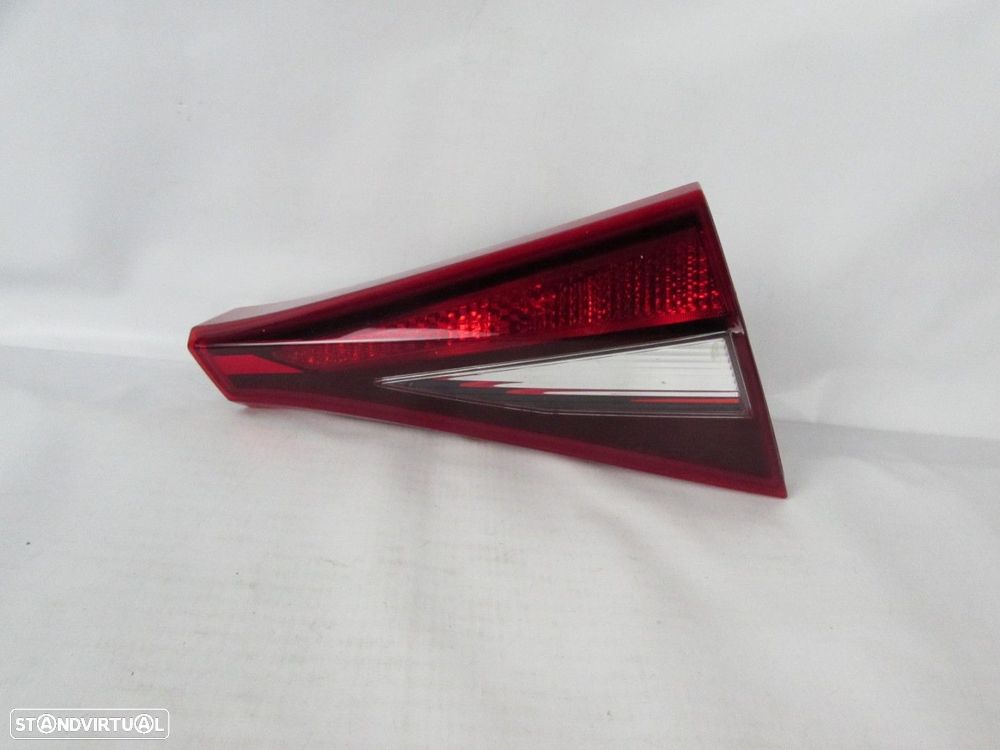 Farolim da mala Esquerdo/Trás Usado / Original HYUNDAI i20 (BC3) 92403-Q0000 - 1