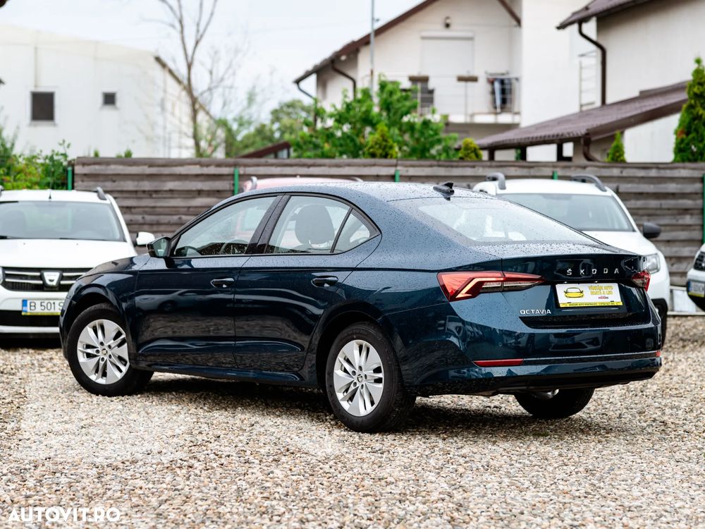 Skoda Octavia 2.0 TDI Style - 11