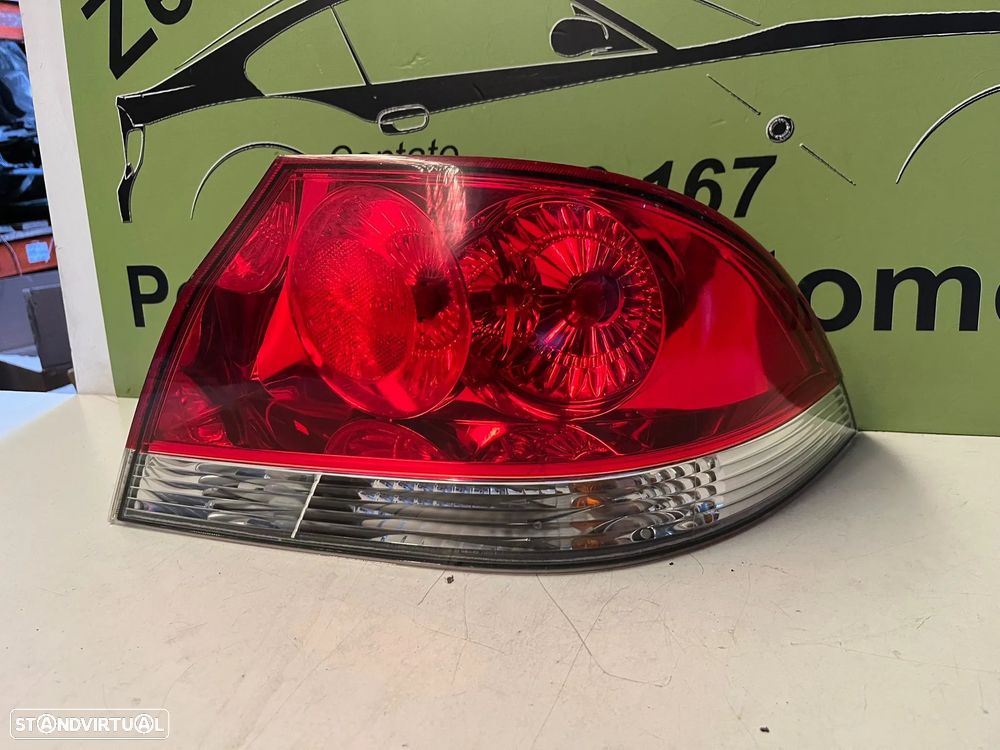 Mitsubishi Lancer - FAROLIM DIREITO - FT514 - 1