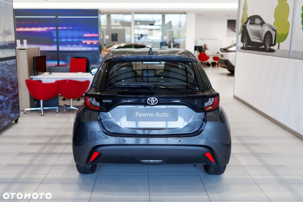 Toyota Yaris - 22