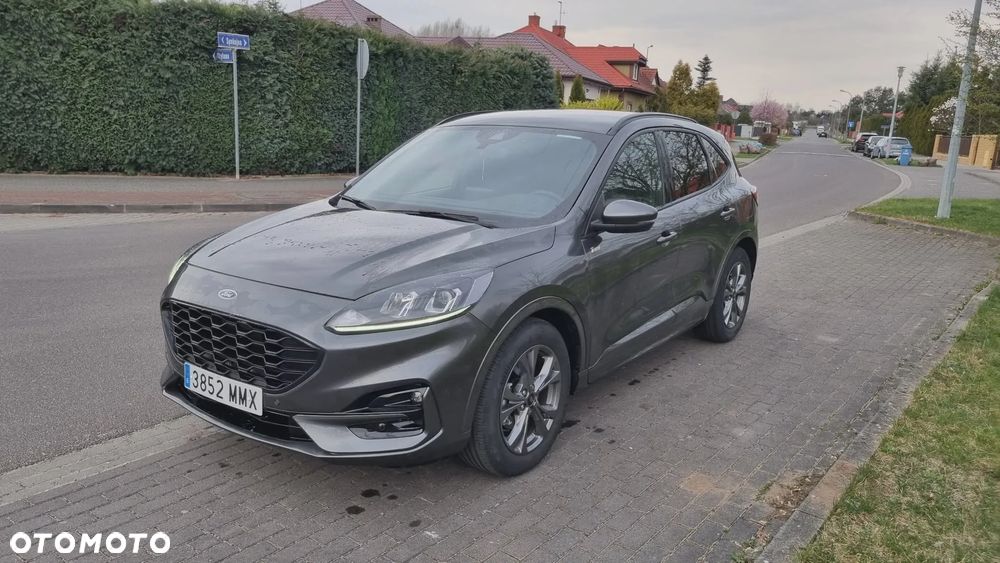 Ford Kuga 2.5 FHEV FWD ST-Line eCVT - 1