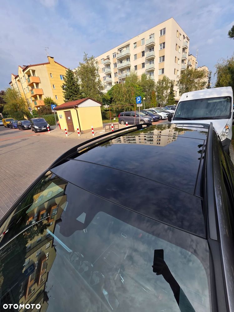Mercedes-Benz GLB - 9