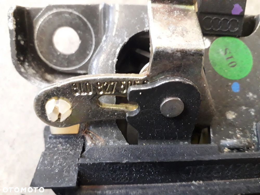 zamek bagażnika 8L0827505G A3 8L 1.6 lift - 3