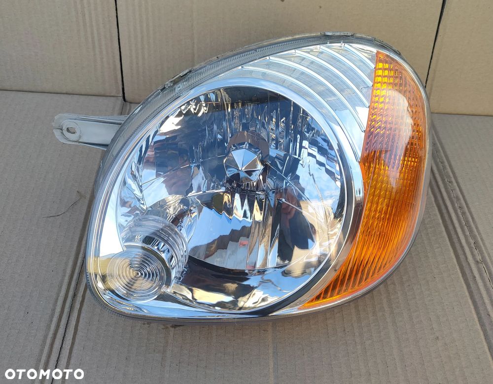 Reflektor lewy Lampa lewa Hyundai Atos Lift 2001- EU