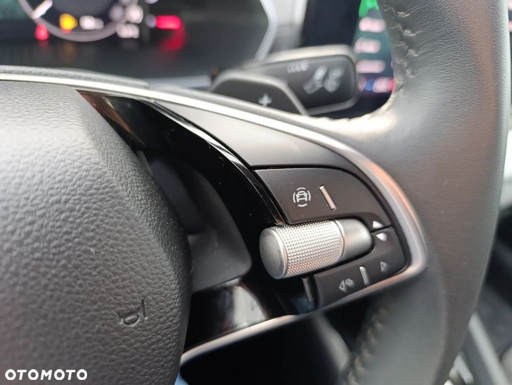 Skoda Octavia 2.0 TDI Selection DSG - 23