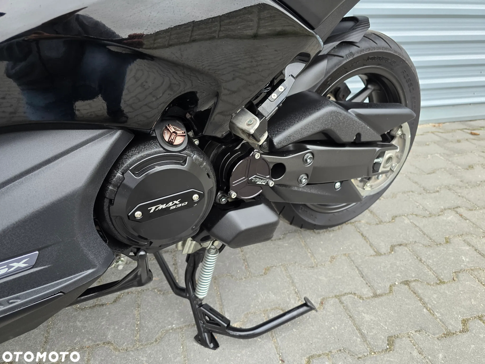 Yamaha Tmax - 22