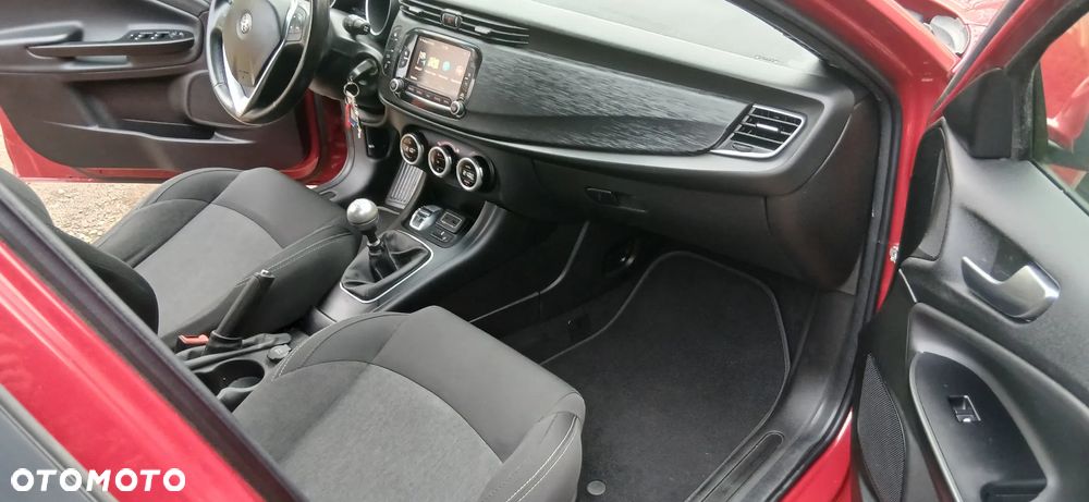 Alfa Romeo Giulietta - 11