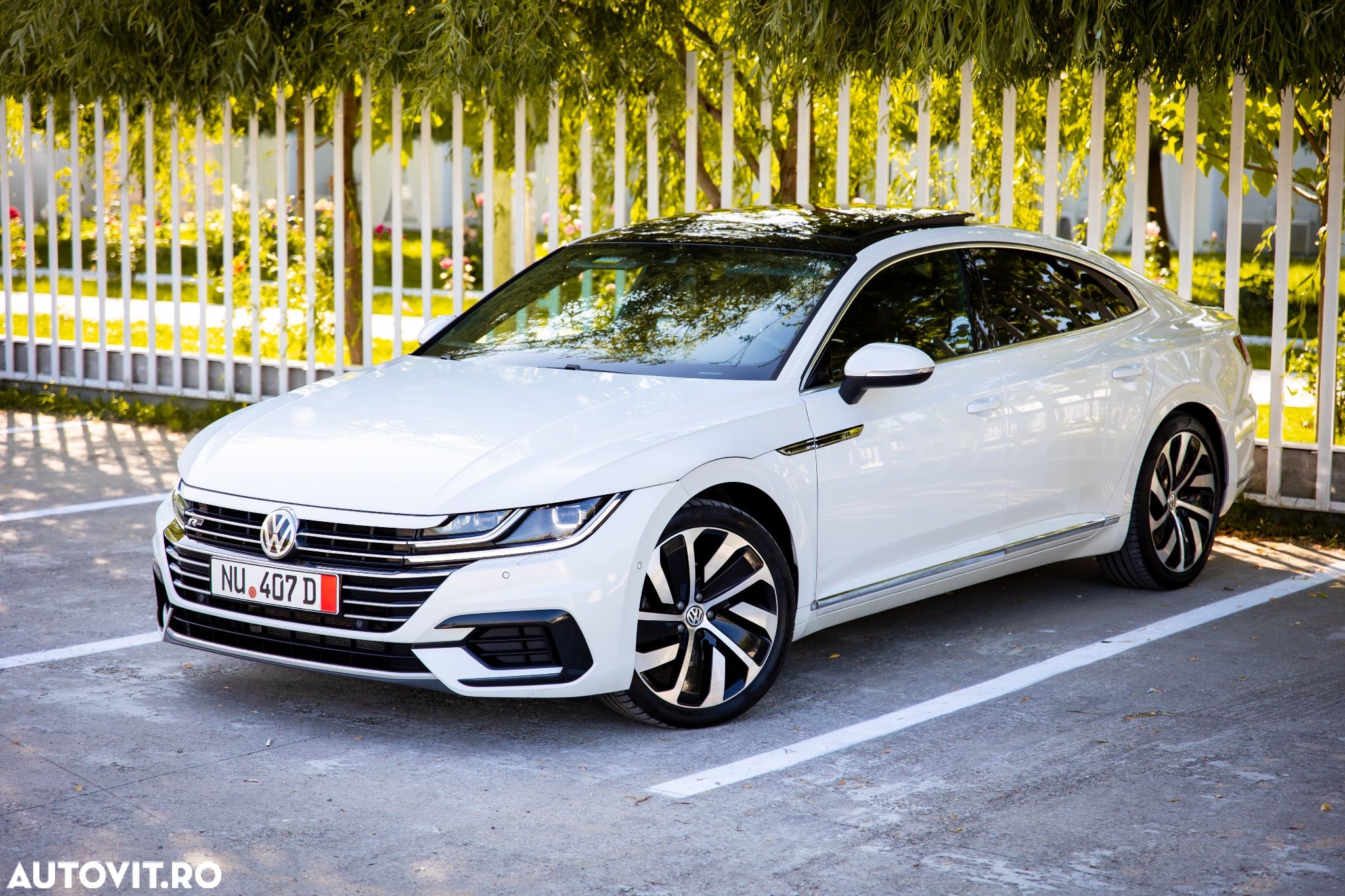 Volkswagen ARTEON 2.0 TDI DSG 4Motion R-Line - 1