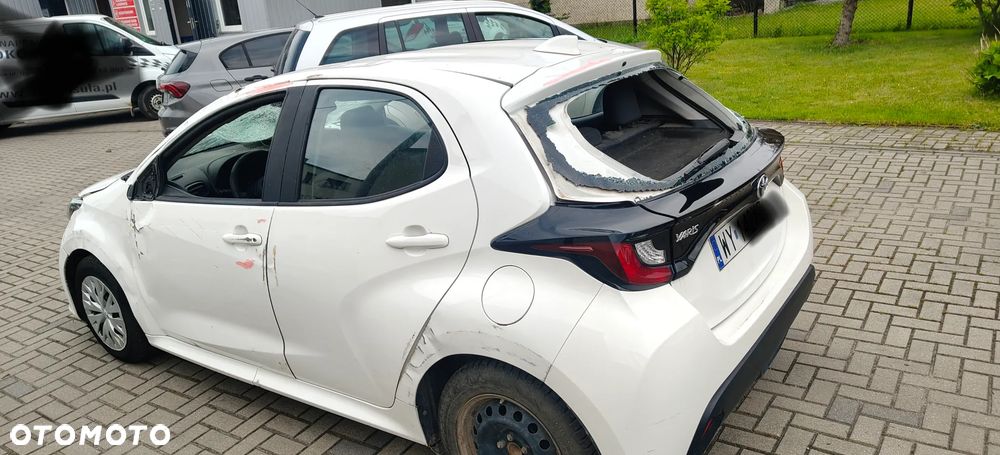 Toyota Yaris 1.0 Active - 5