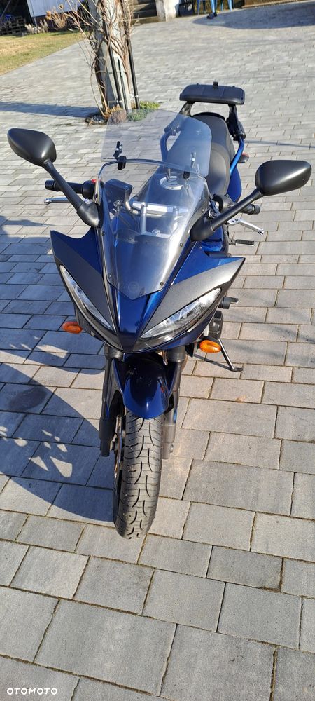 Yamaha FZS - 3