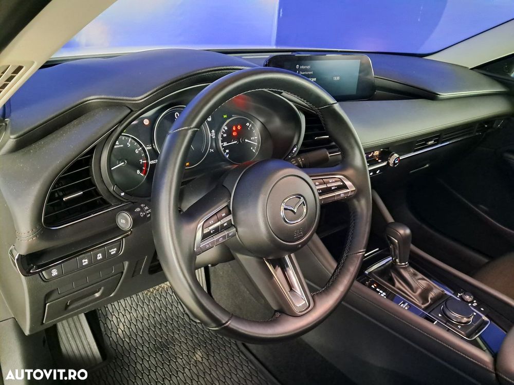 Mazda 3 - 11