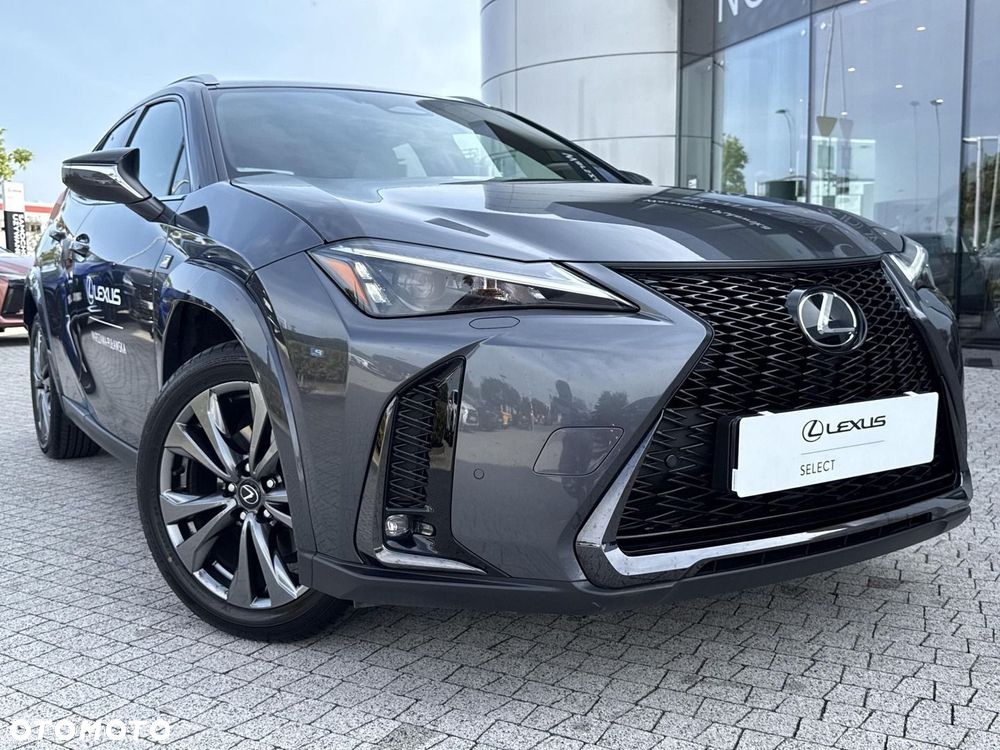 Lexus UX - 33