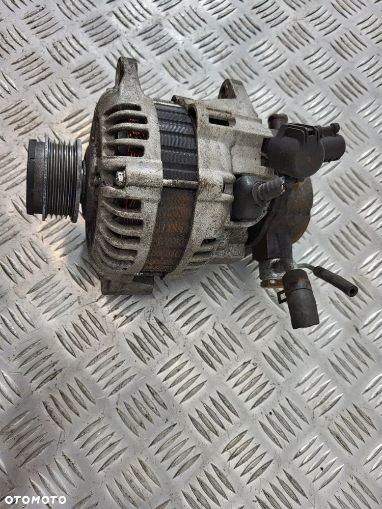 Hyundai Terracan 2.9 Alternator - 7