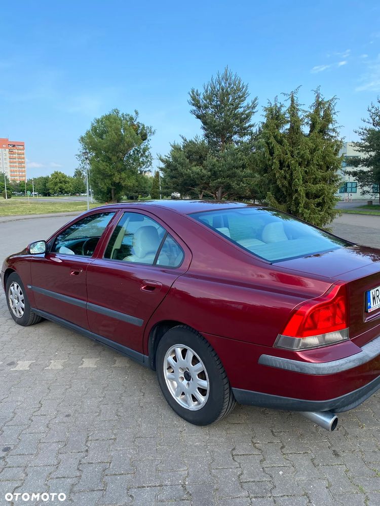 Volvo S60 2.4 Comfort - 2