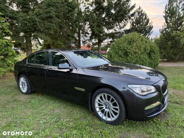 BMW Seria 7 740d xDrive - 4