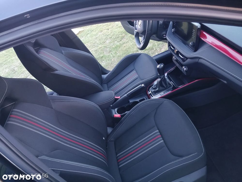 Skoda Fabia 1.0 TSI Monte Carlo - 15