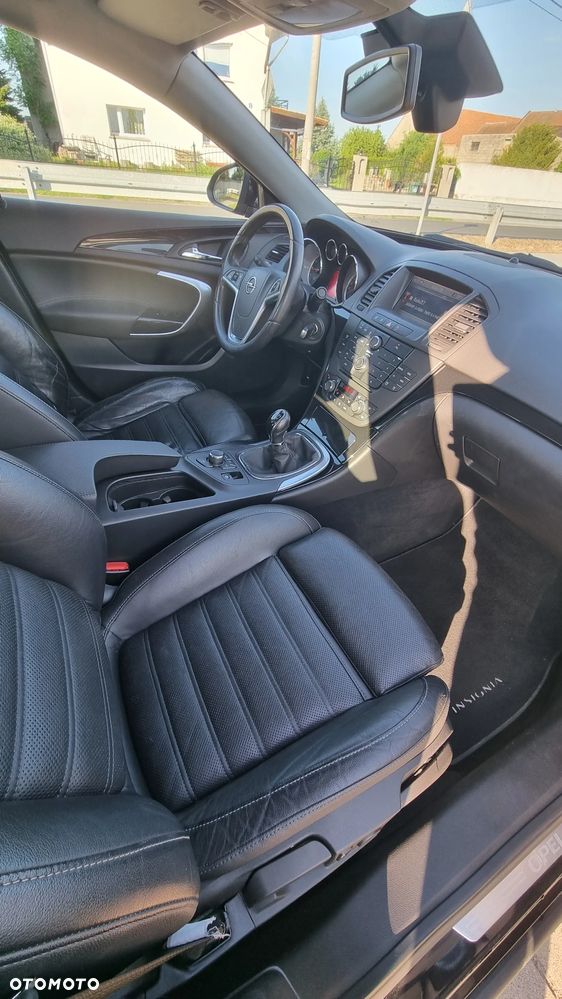 Opel Insignia 2.0 Turbo 4x4 Edition - 16